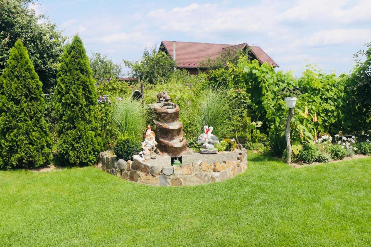 Садиба Анна - Термальні Води Косино Zapson Exterior photo