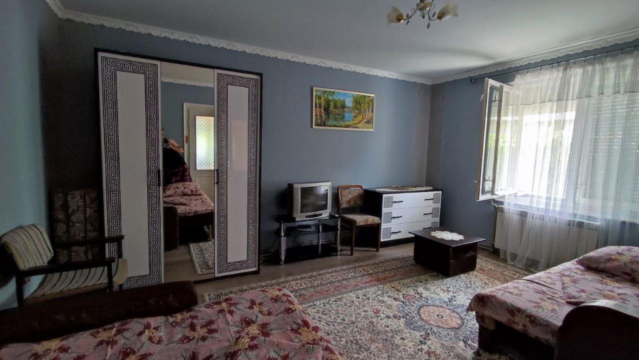 Садиба Анна - Термальні Води Косино Zapson Exterior photo